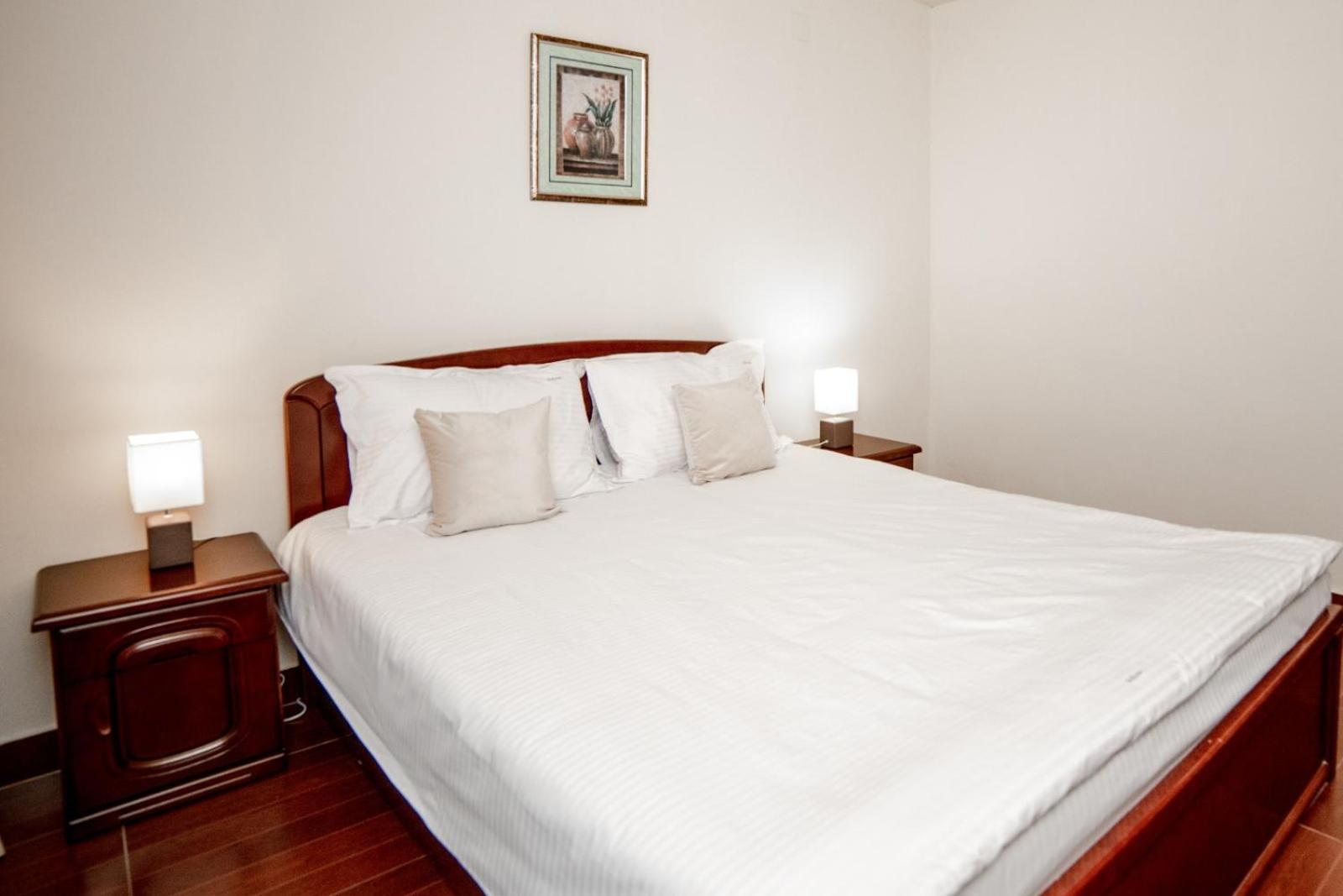 Hotel Corina เวนุส ภายนอก รูปภาพ